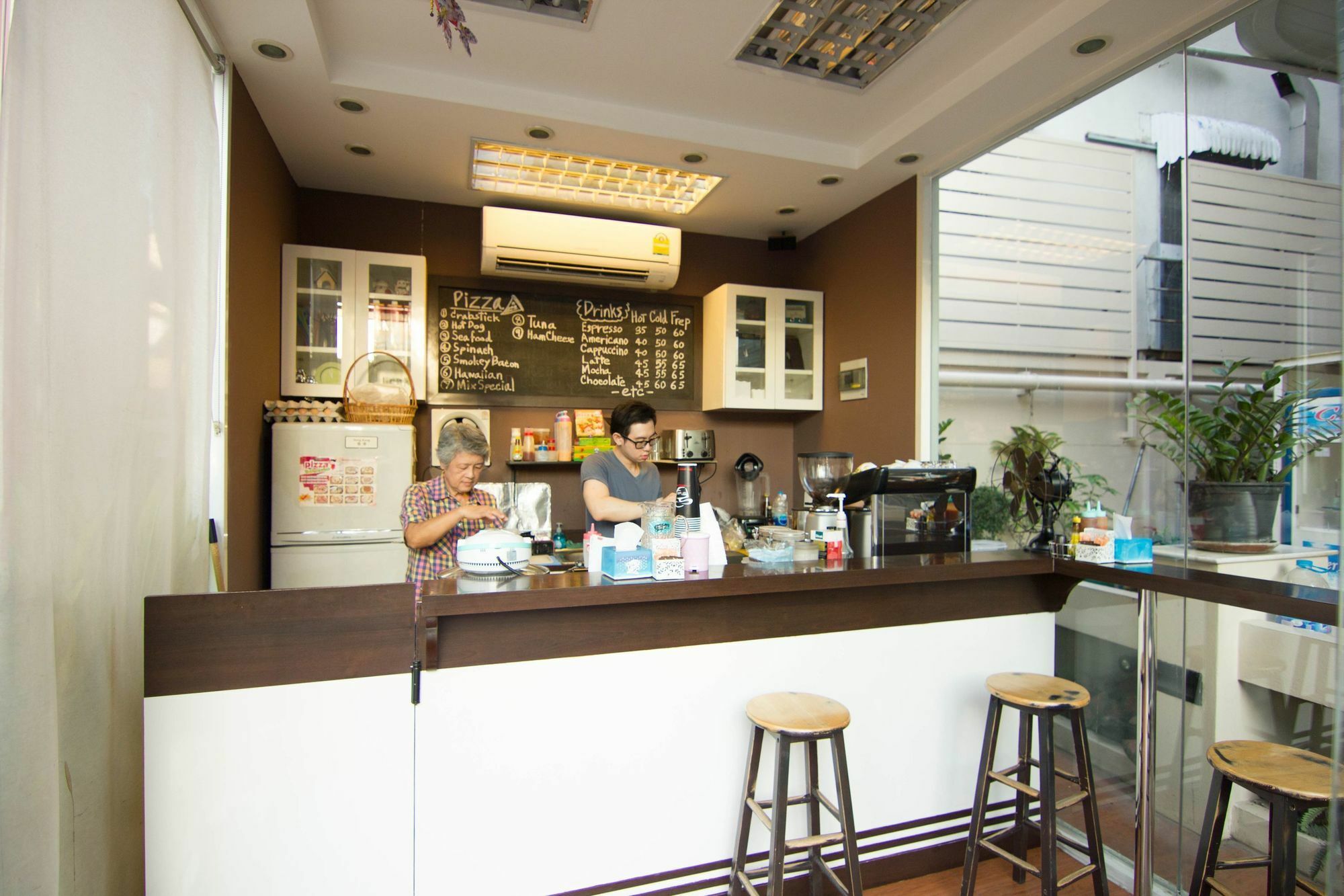 禅室酒店-素坤逸路81巷 曼谷 外观 照片